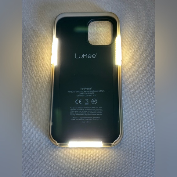 Paris Hilton Lumee Halo Holographic Selfie Cell Case Fits Apple 12 Pro M… - Picture 6 of 15